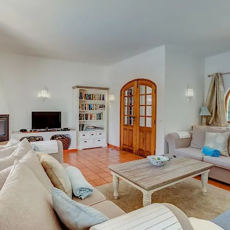 Sequana - Fabulous Spacious Villa